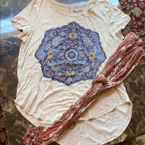 Lucky Brand Tops - Lucky Brand & Co t-shirt size M w scarf